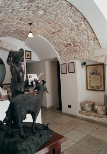 Hotel Palazzo D'Erchia Conversano Szoba fotó