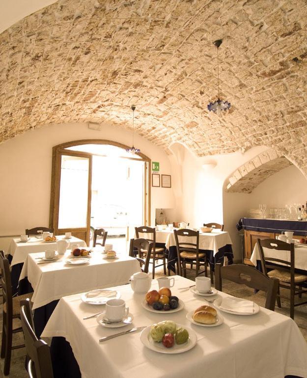 Hotel Palazzo D'Erchia Conversano Kültér fotó