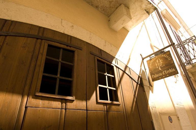 Hotel Palazzo D'Erchia Conversano Kültér fotó