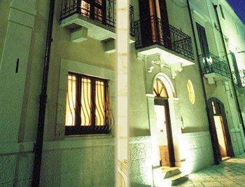 Hotel Palazzo D'Erchia Conversano Kültér fotó